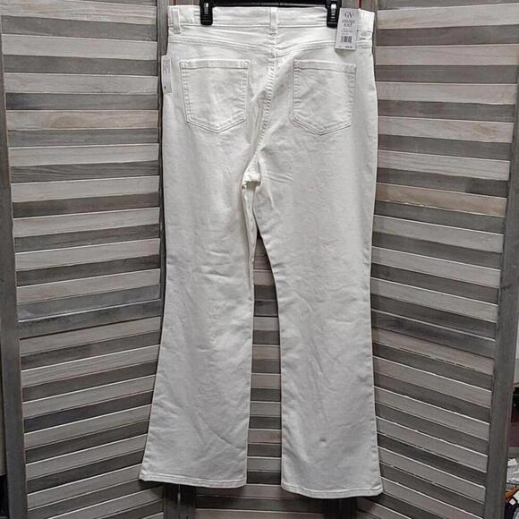 Amanda High-Waisted Bootcut Jeans | Gloria Vanderbilt | 16 - Picture 5 of 15